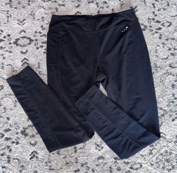 Black Athletic Leggings with Pocket