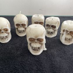 SKULL candles 
