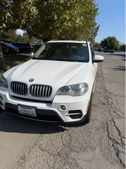 2013 BMW x 5 Clean title