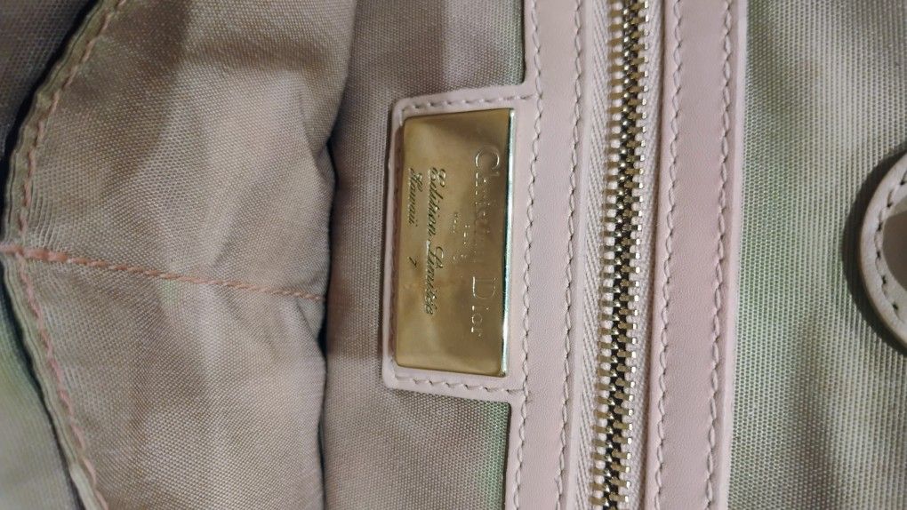Authentic Designer Purses Excellent Condition