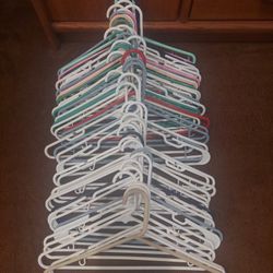 Hangers 
50 pieces