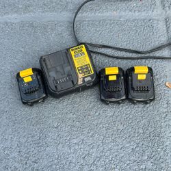 Dewalt 12 V Charger And 3 Battery’s 