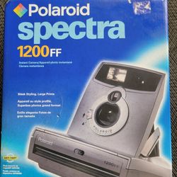NEW...Vintage Polaroid 1200FF 100mm Silver Camera with Strap 