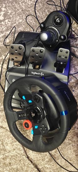 Logitech G29 Racing Wheel, Pedals and Shifter