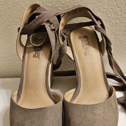 Wedge Sandals 6.5 