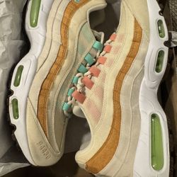 Air Max 95 NRG ‘Happy pineapple’