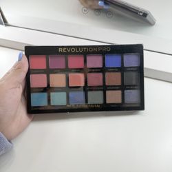 Revolution Pro Trends Mischief Maker Pallet