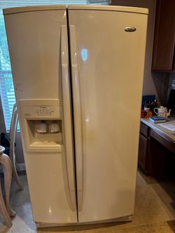 Whirlpool Side-by-Side Refrigerator GS5SHAXNT02