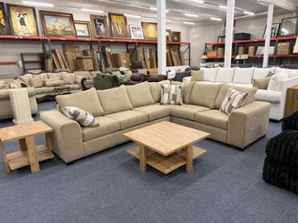 Nice sectionals Sofas in stock # Seccionales Disponible