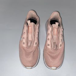 Size 6 Pink adidas