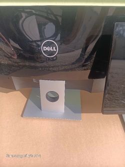 2 Dell Monitors Only Selling