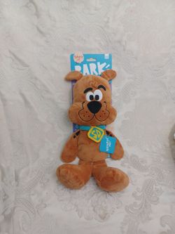 Unused Scooby-Doo Plush Squeaky Dog Toy