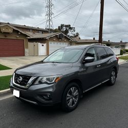 2017 Nissan Pathfinder