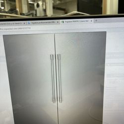 Frigidaire Profesional Refrigerator & Freezer