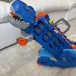 Hot Wheels City Toy Car Track Set, Ultimate T-Rex Transporter