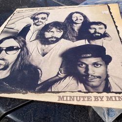 Vinyl LP The Doobie Brothers Warner Brothers Records Minute By Minute 