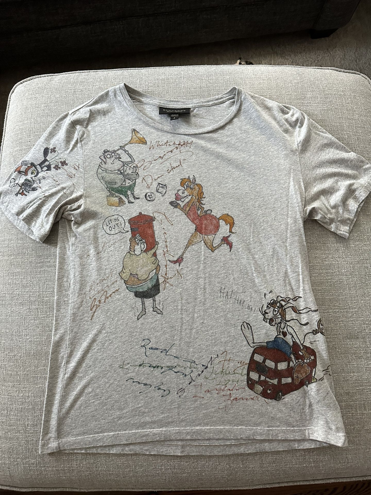 Limited Edition Burberry Doodle Shirt Size Small 