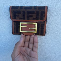 fendi wallet