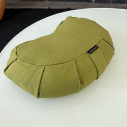 Retrospec Meditation Cushion