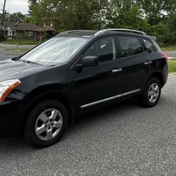 2014 Nissan Rogue Select