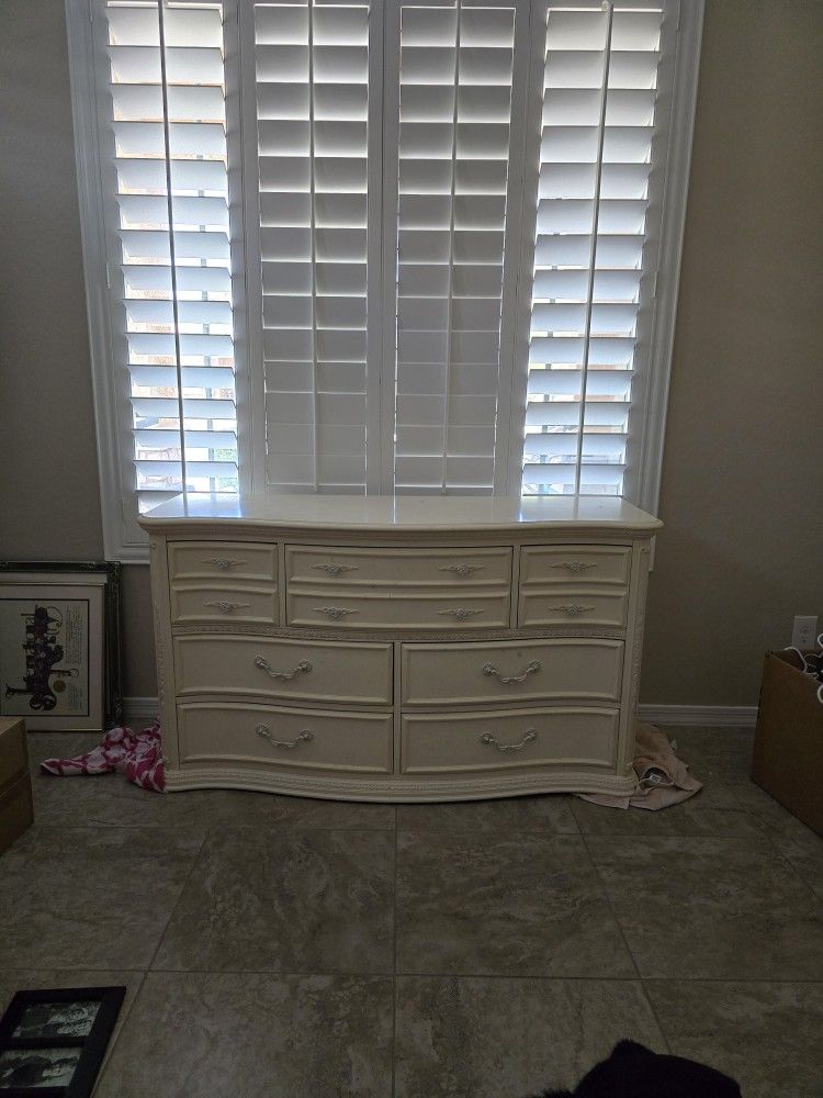 Princess Dresser And Mirror