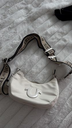 True religion purse