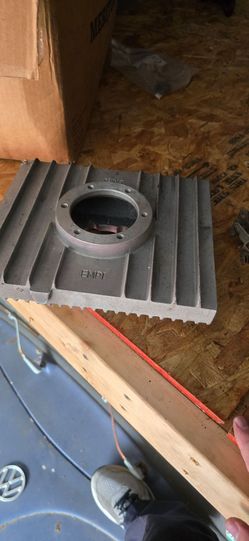 Air cooled VW 1.5 qt sump.