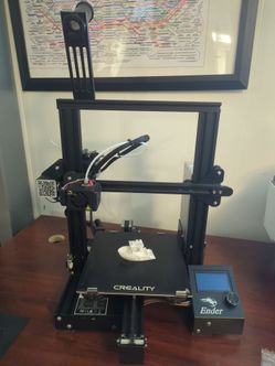 Creality Ender 3   3d printer works good