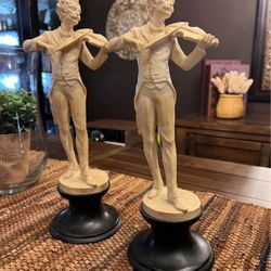 Johann Strauss ll Statues  / A. Santini Classic Figures 