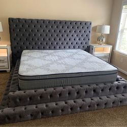 👑🔥 Must Go!! Brand New Grey/Black Upholstered Platform King & Queen Size Step Bed Frame - Opt Mattress | Pay After Delivery 🚚 