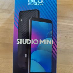 BLU Studi Mini phone