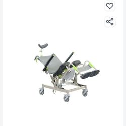 RAZ AT Tilting Shower Chair