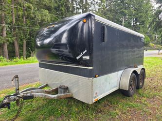 Enclosed Dual Axle Trailer With Title