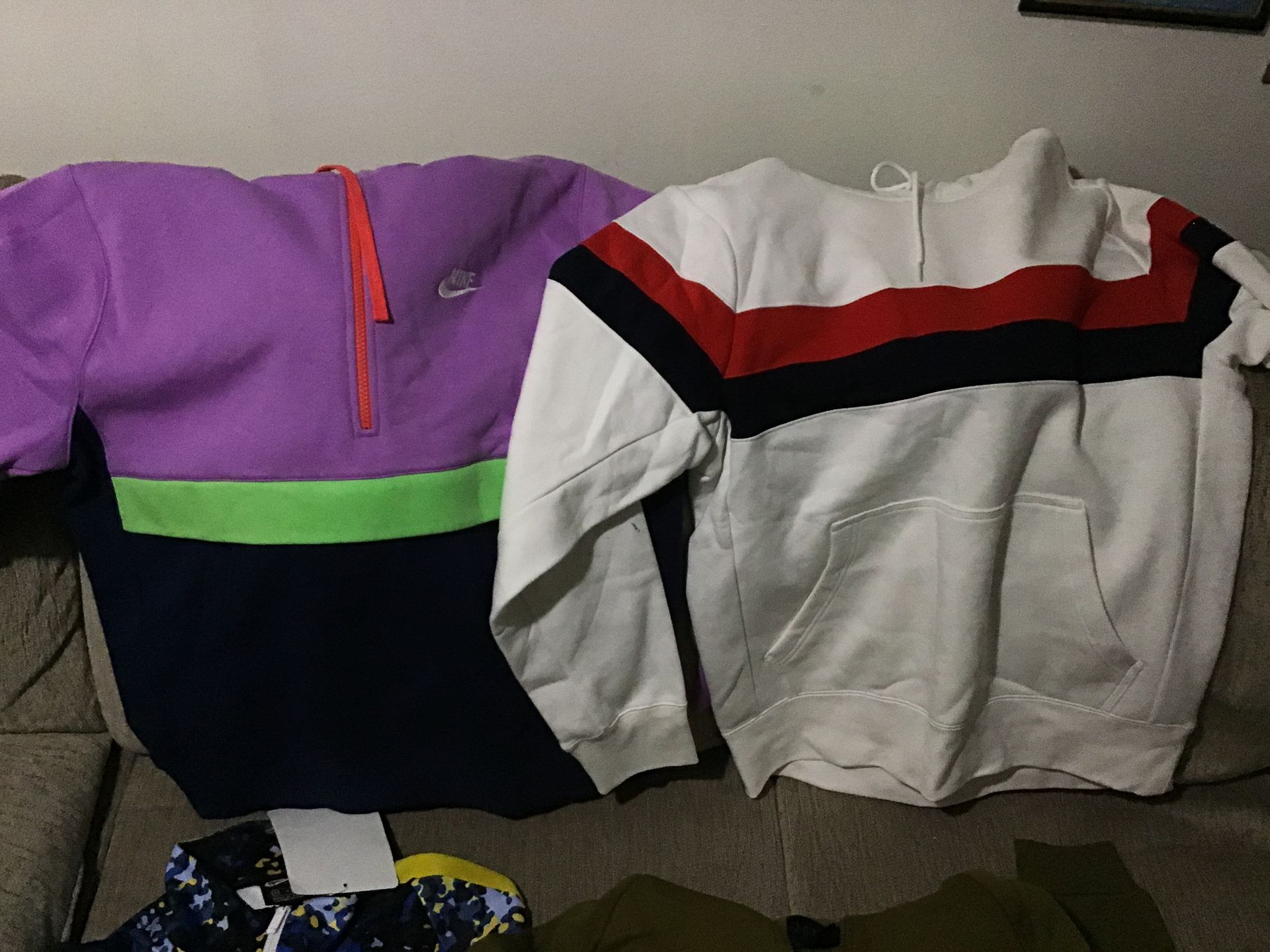 Men Nike hoodies and jackets