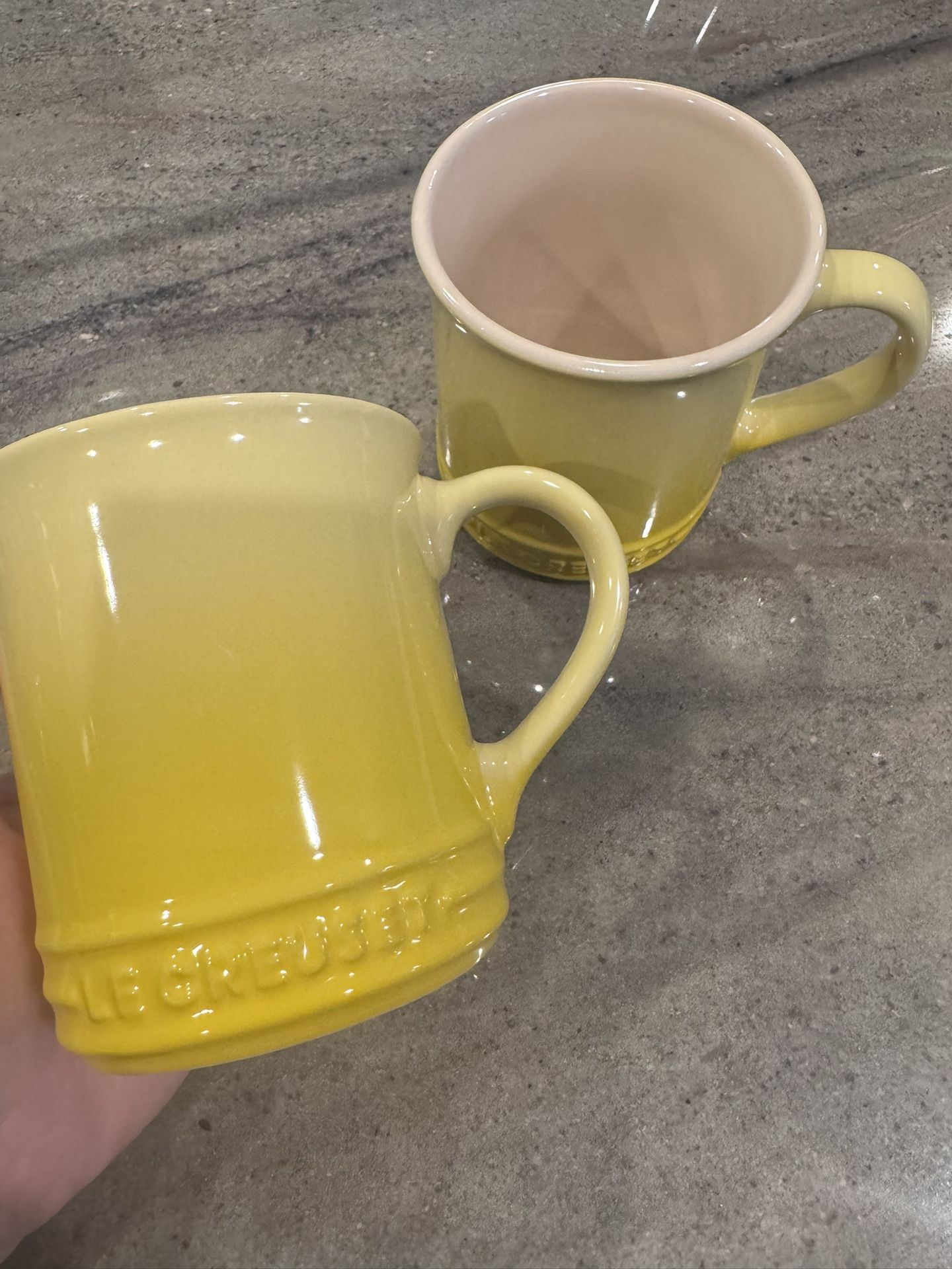 Le Creuset Two Mugs - Yellow