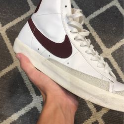 Nike Blazer Vintage ‘77 Maroon