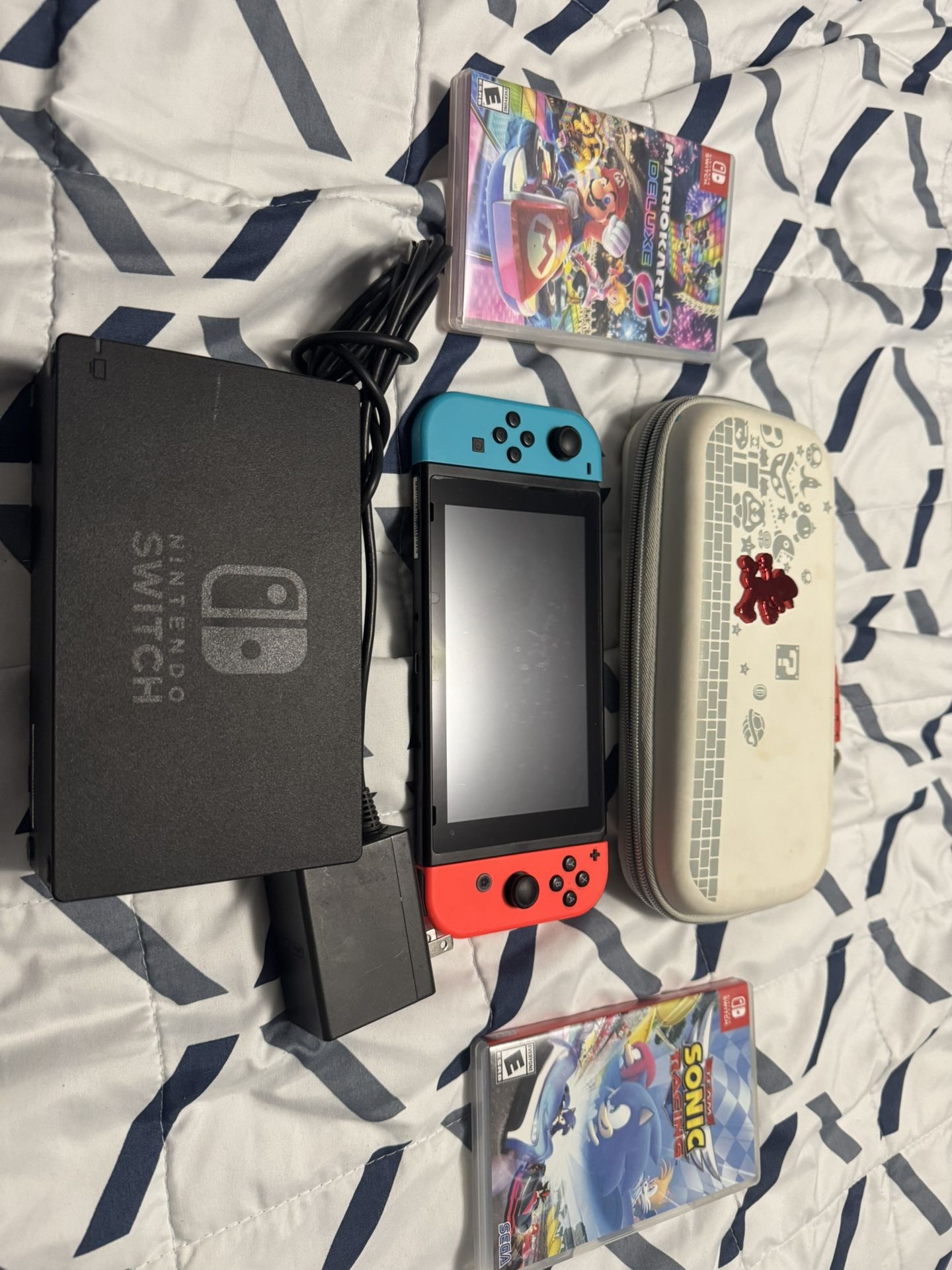 Nintendo Switch 1 Bundle