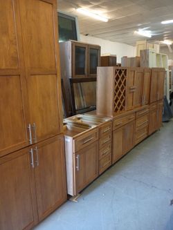 Legacy Kitcben Cabinets