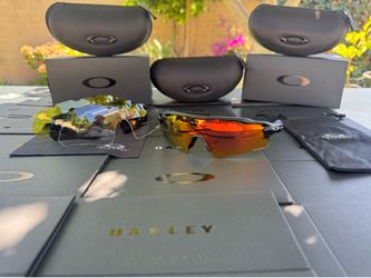 Oakley radar EV path red lens