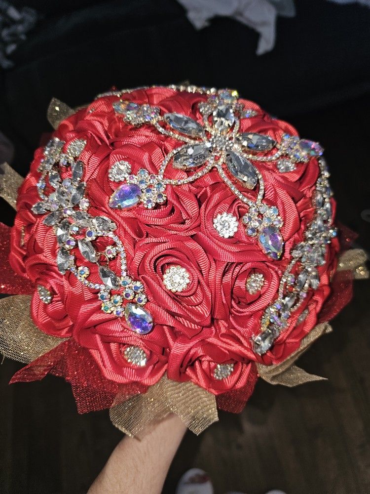 Flower Bouquet Wuth Rhinestones