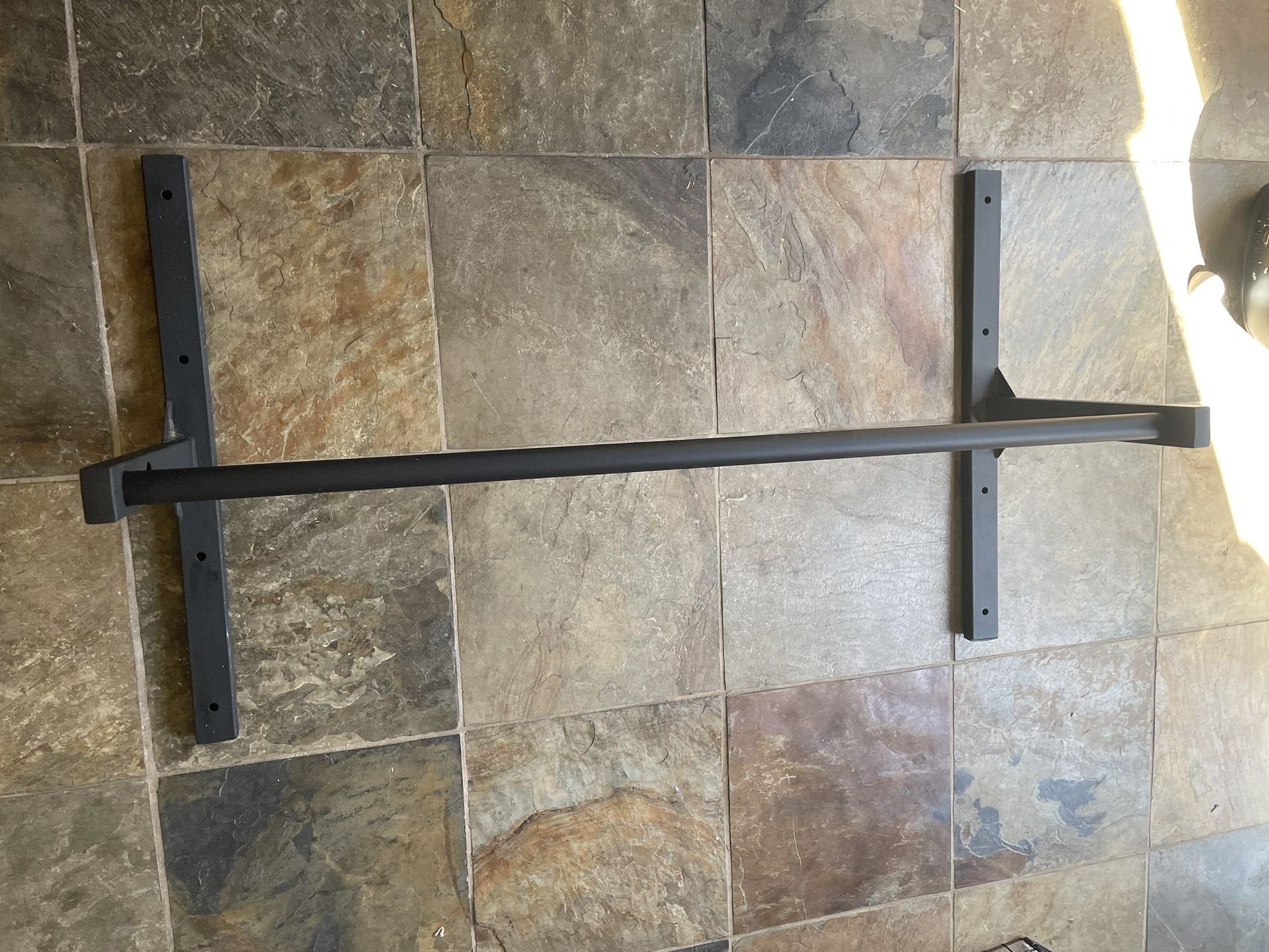Pull Up Bar (wall Mounted)