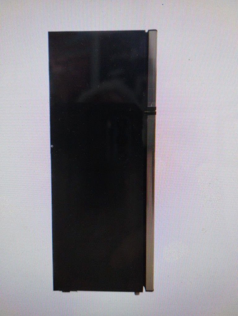 Refrigerator With Top Freezer