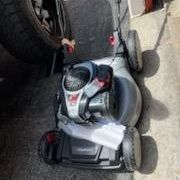 Murray 21 in. 140 Cc Briggs and Stratton Walk Behind Gas Push Lawn Mower 