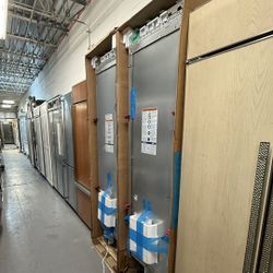 24 Inch refrigerator And 24” Inch Freezer Panel Ready Thermador New 2024 