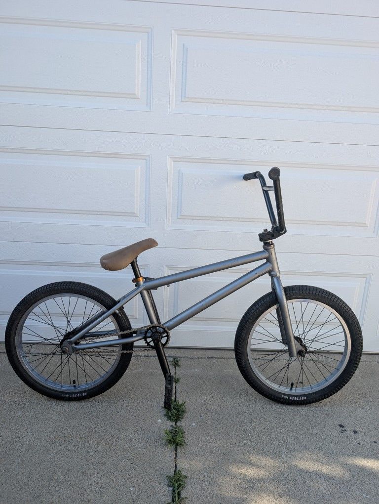 Fit bmx bike