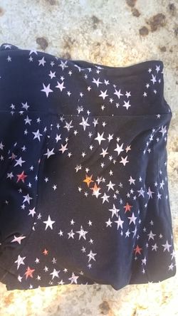 LuLaRoe Brand New Star Leggings