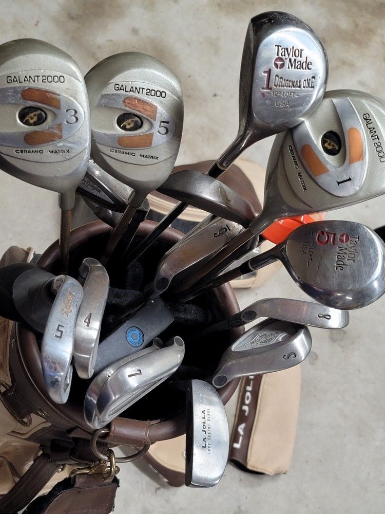 Golf Clubs 