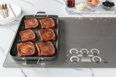🔥 MONOGRAM 36” INDUCTION COOKTOP — OPEN BOX DEAL 🔥 Model: ZHU36RSJSS Price Today: $2,199  Upgrade your kitchen with this premium Monogram 36-inch in