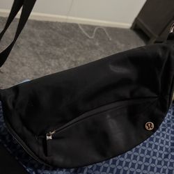 Lululemon fiesta all night Crossbody bag