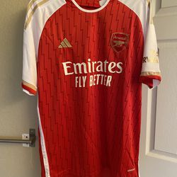23/24 ARSENAL HOME KIT BRAND NEW SIZE LARGE CAN NEGOTIATE PRICE